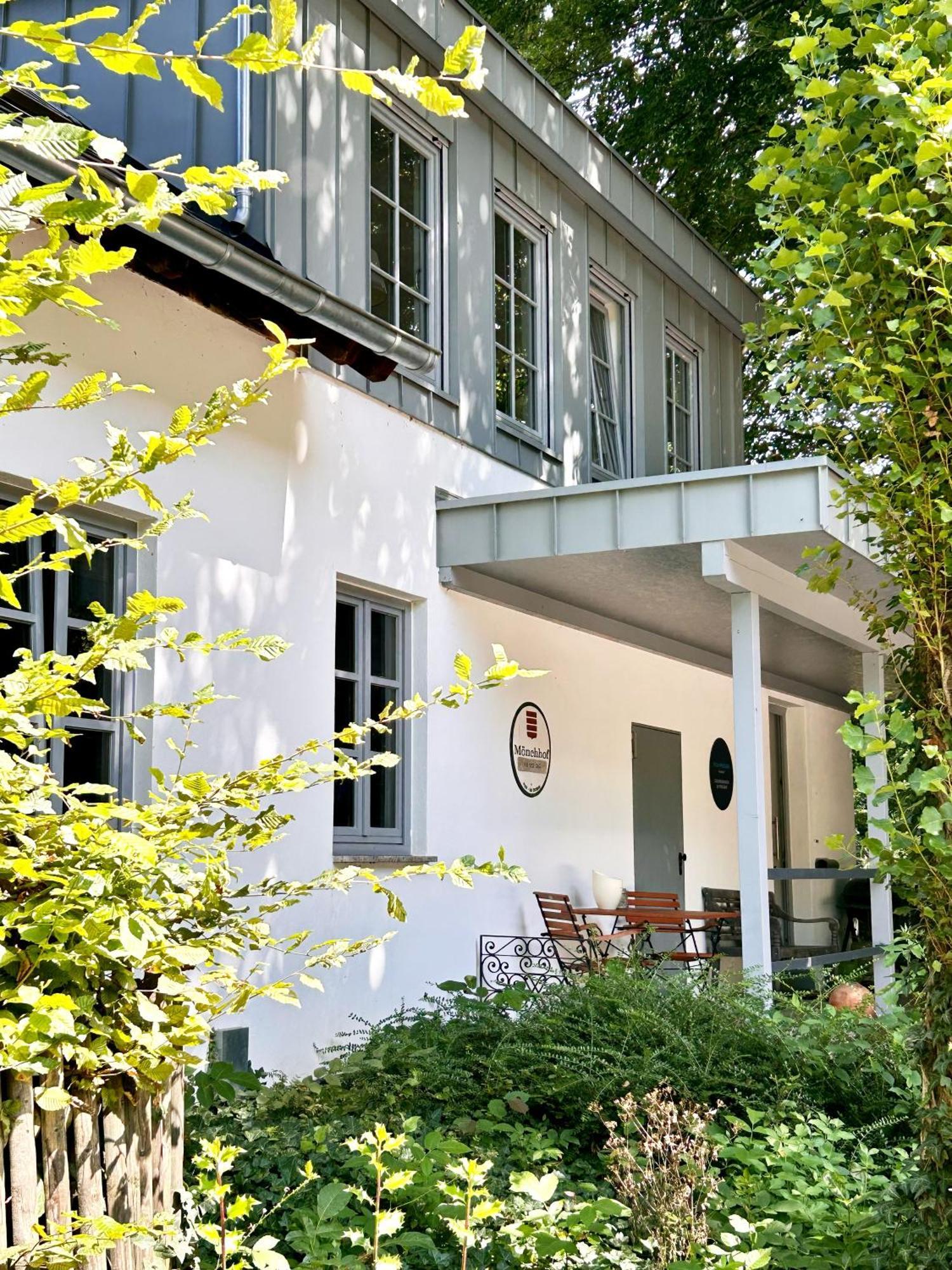 Ferienwohnung Weingut Villa Huesgen Am Moenchhof Traben-Trarbach Exterior photo